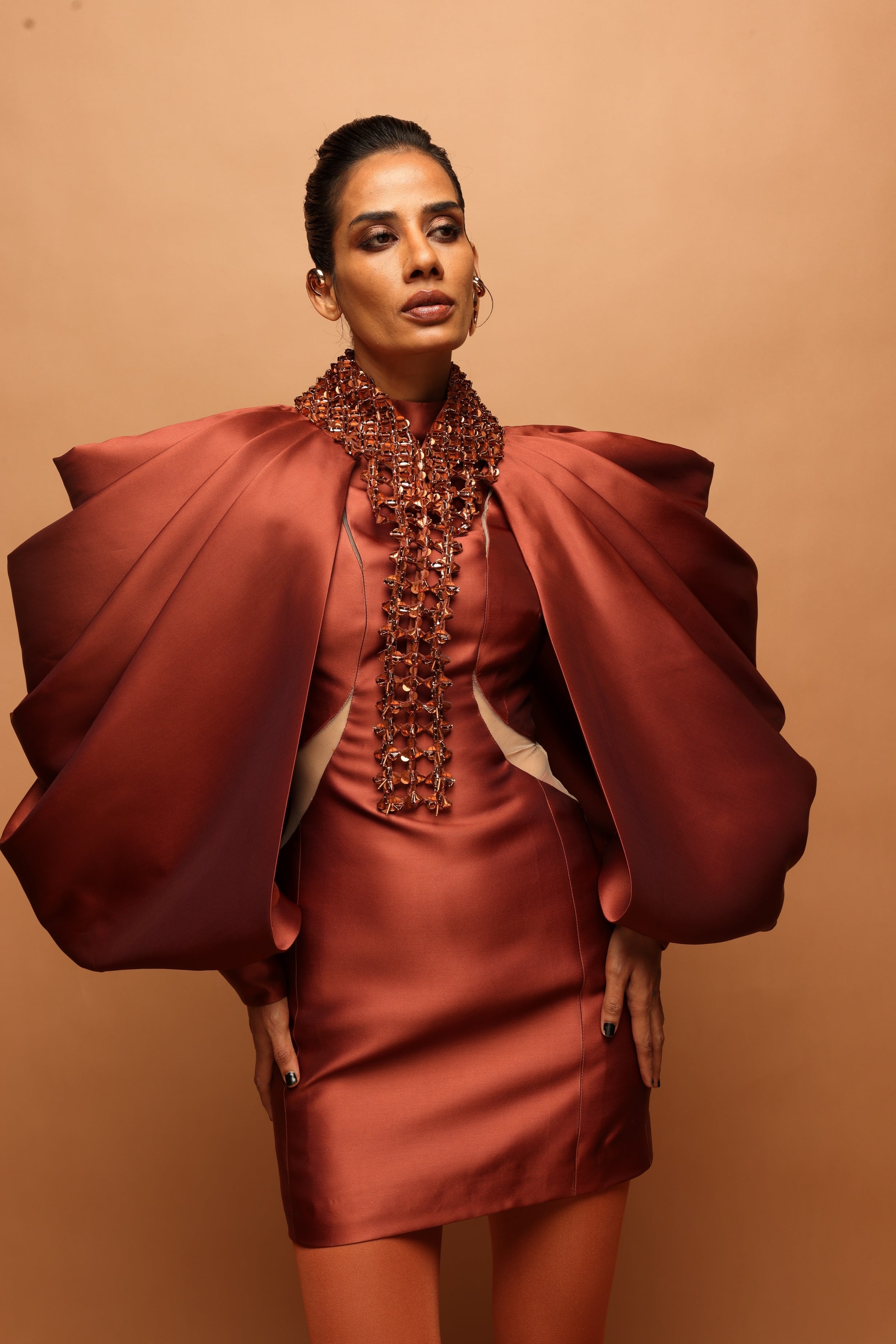 Araquis Sculpted Oasis Cape set