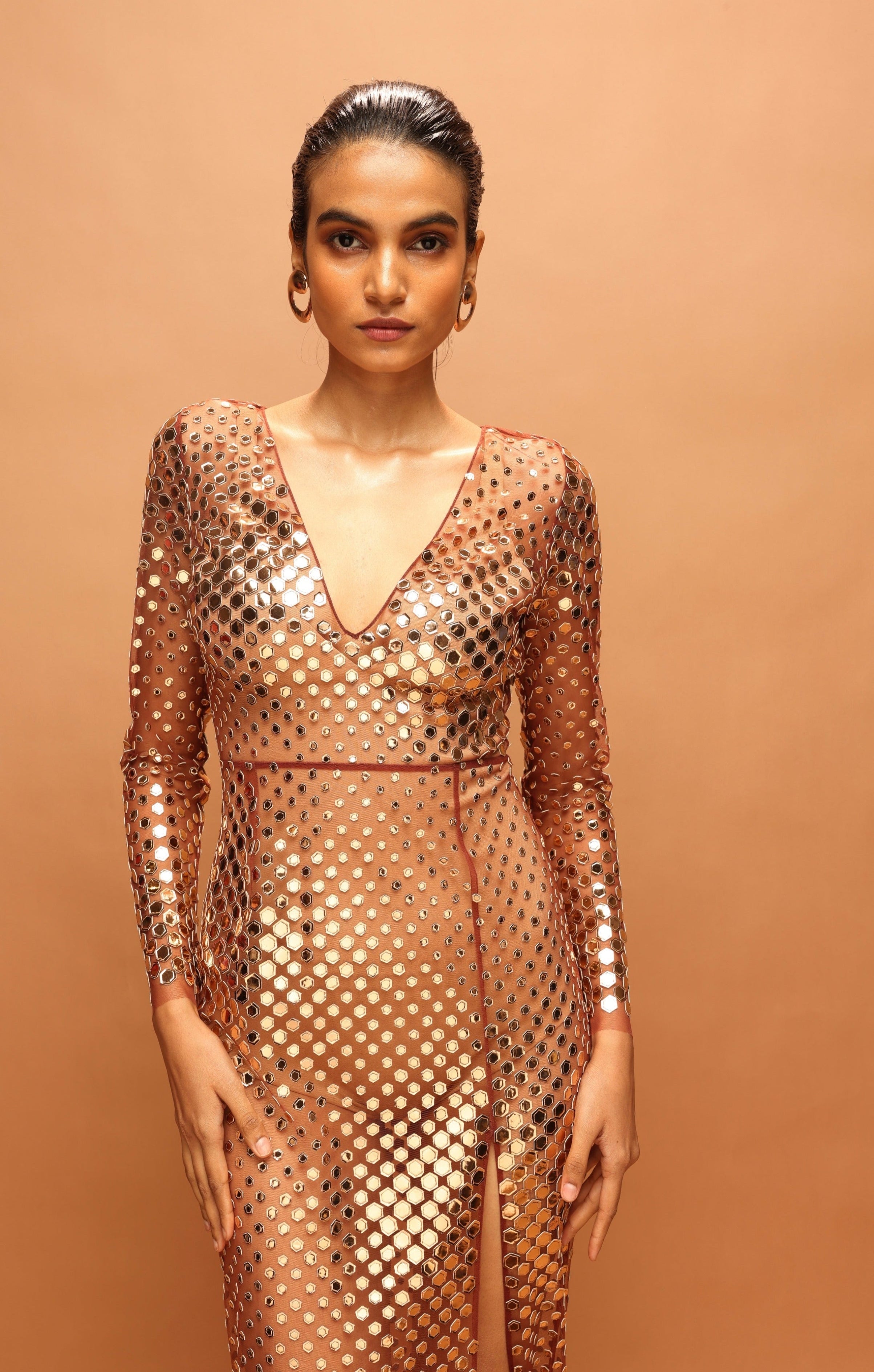 Araquis Aureum Gown