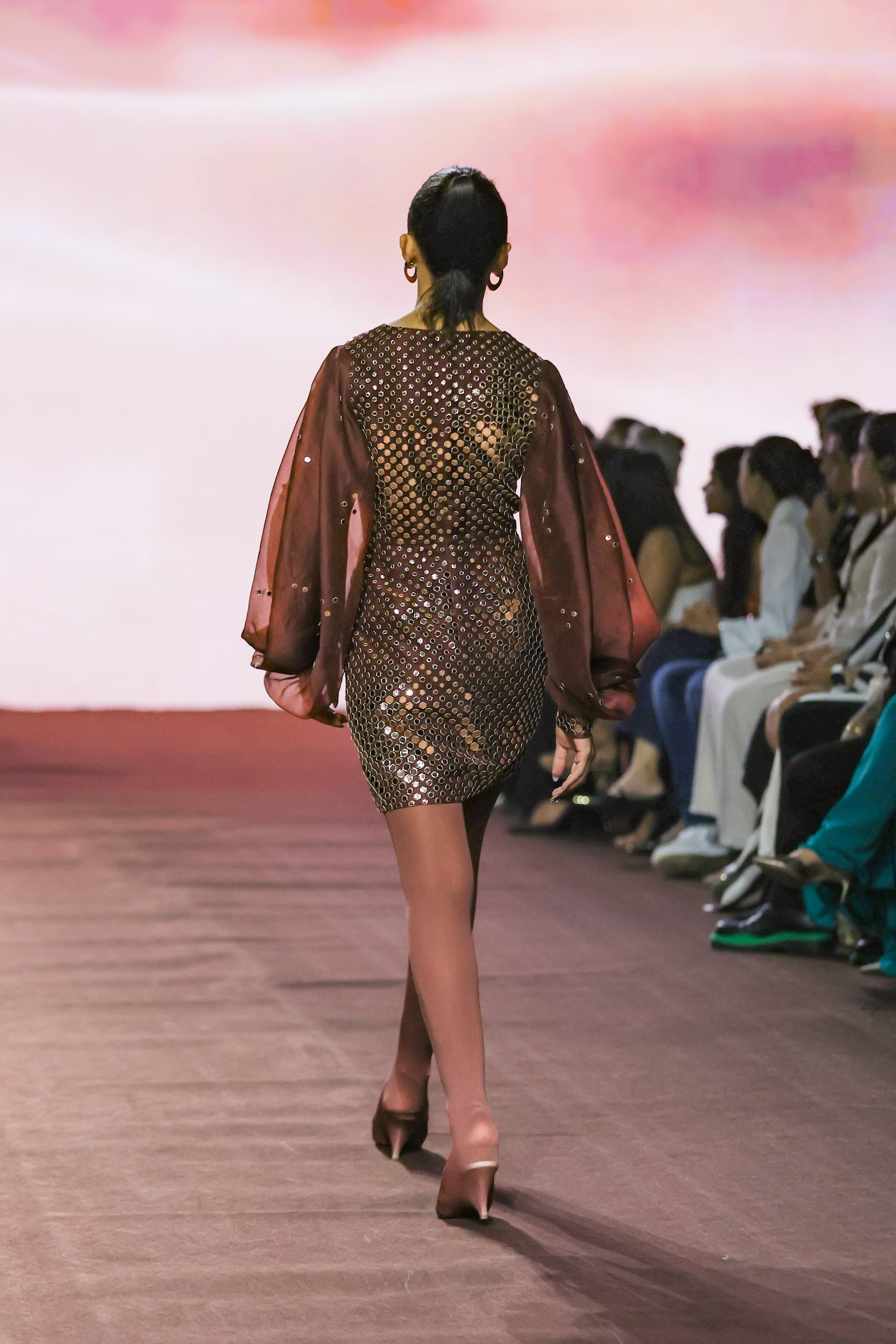 Araquis Gleaming Hexa Dress