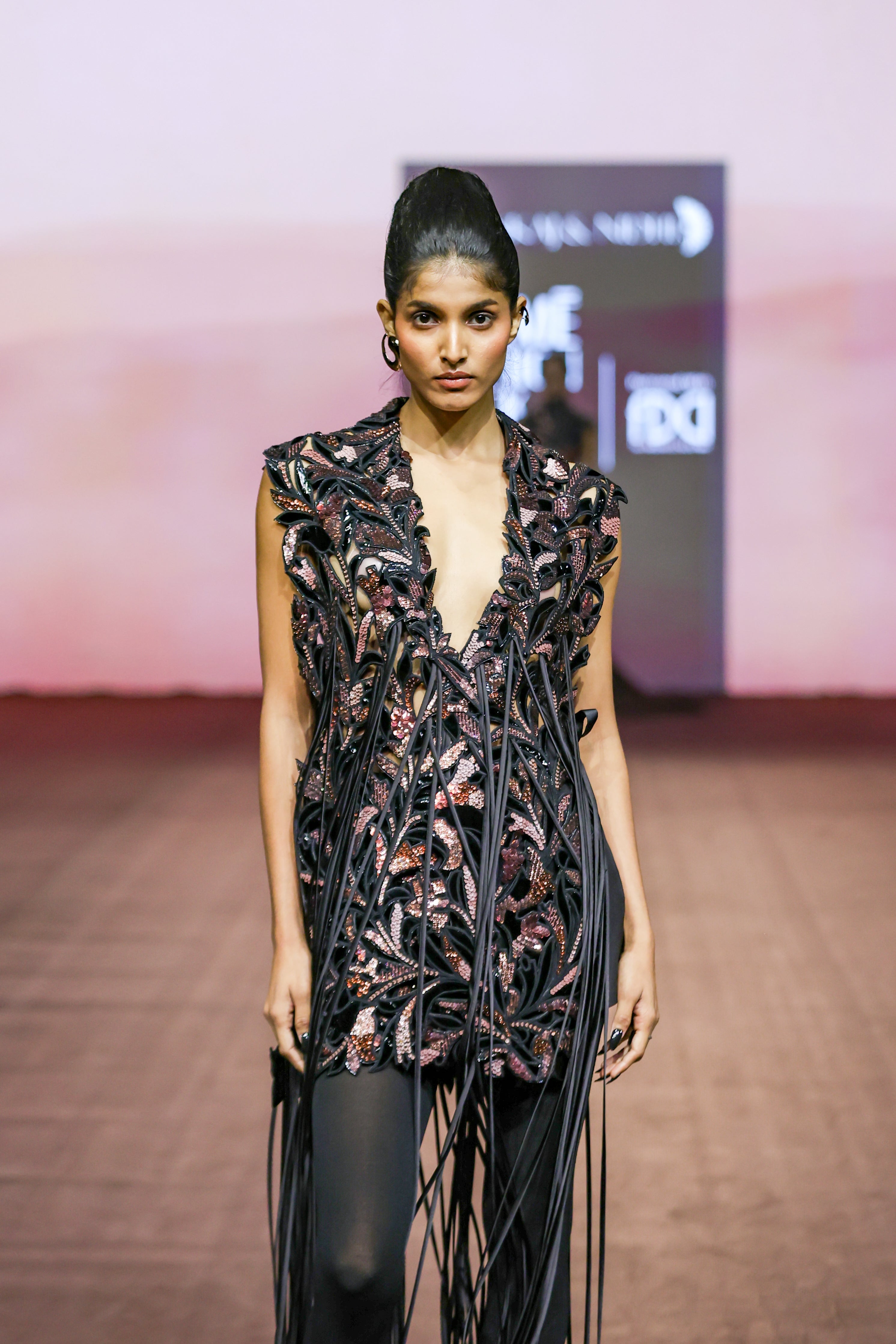 Araquis Meteor Shower Jacket