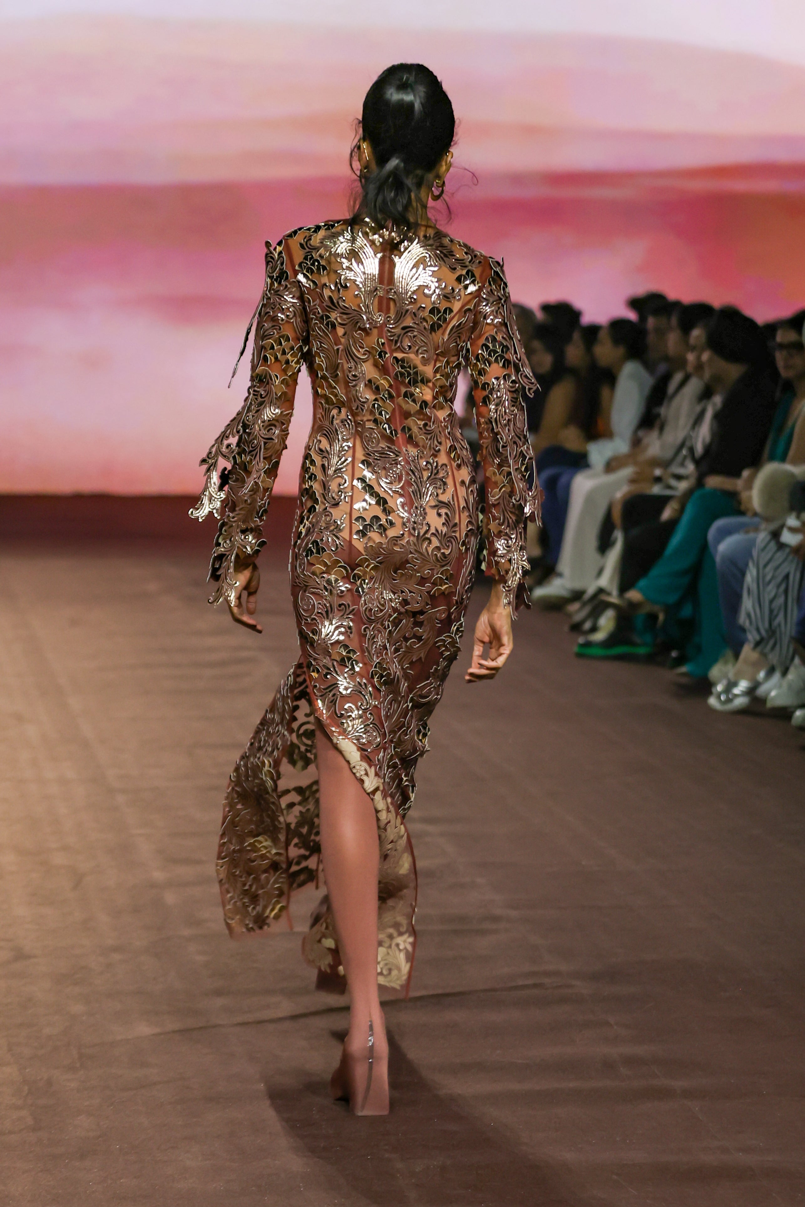 Araquis Luminara Bronze Gown