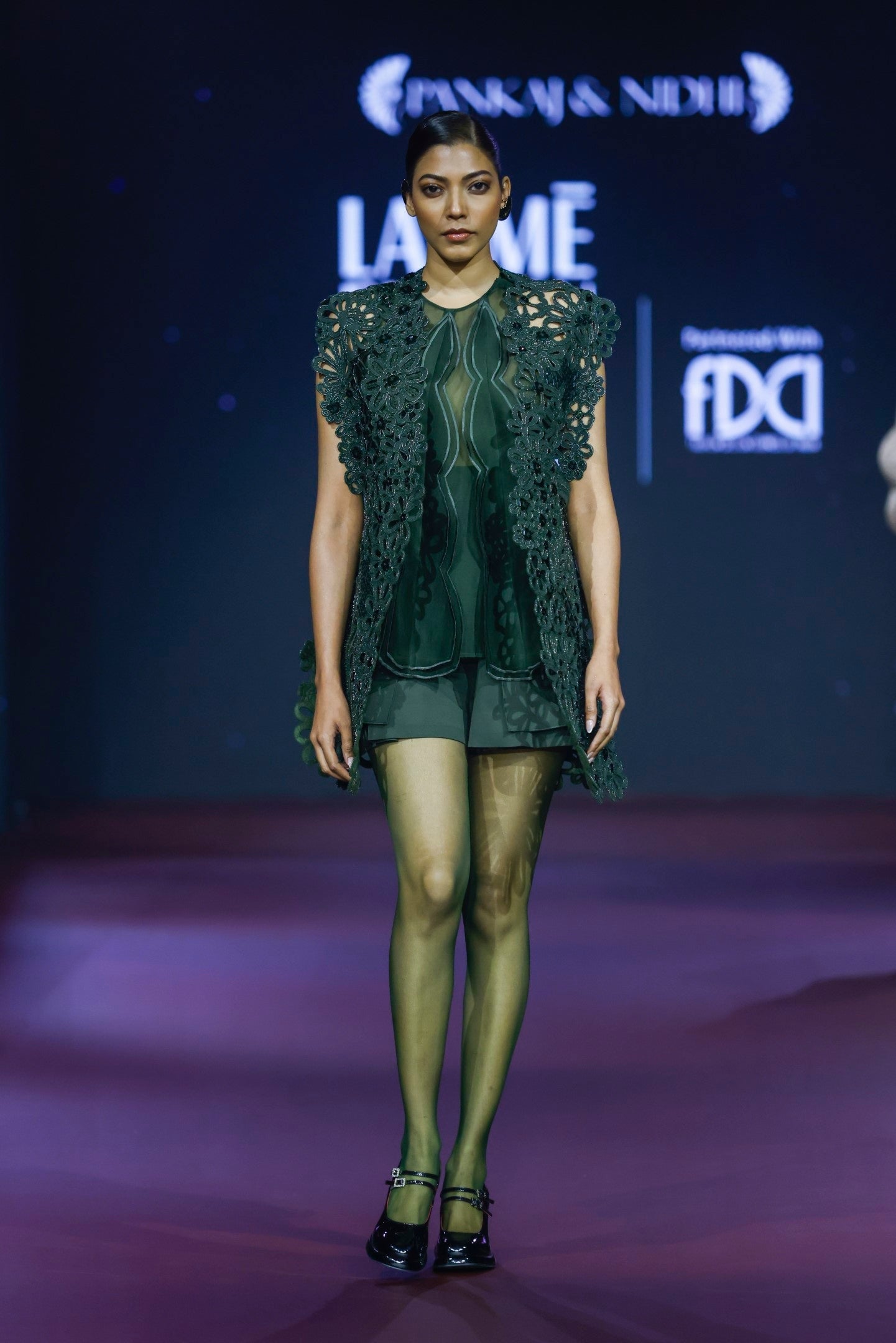 CHORUS CUTWORK JACKET