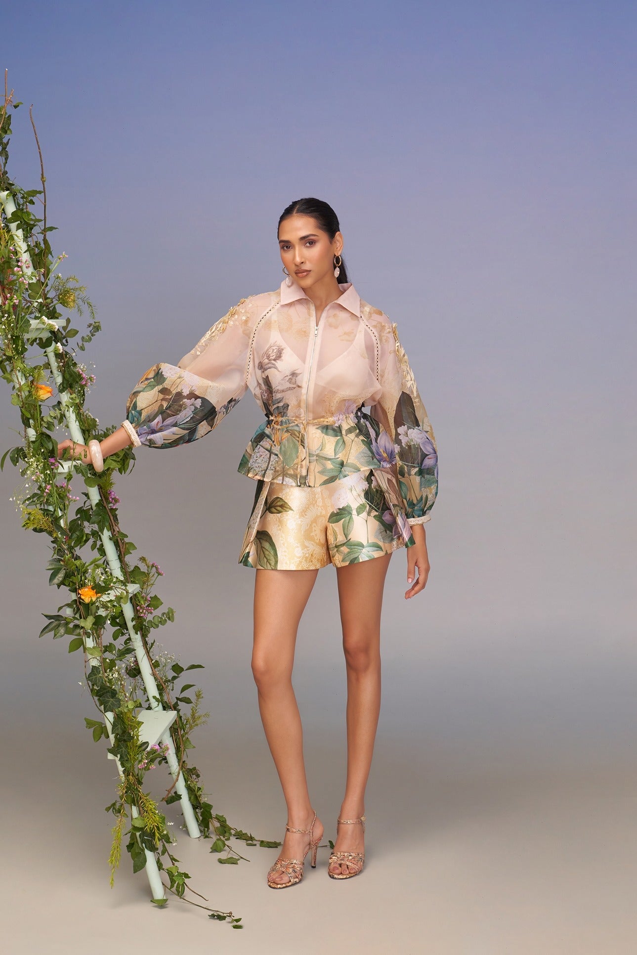 SNOWING EMBELLISHED JACKET