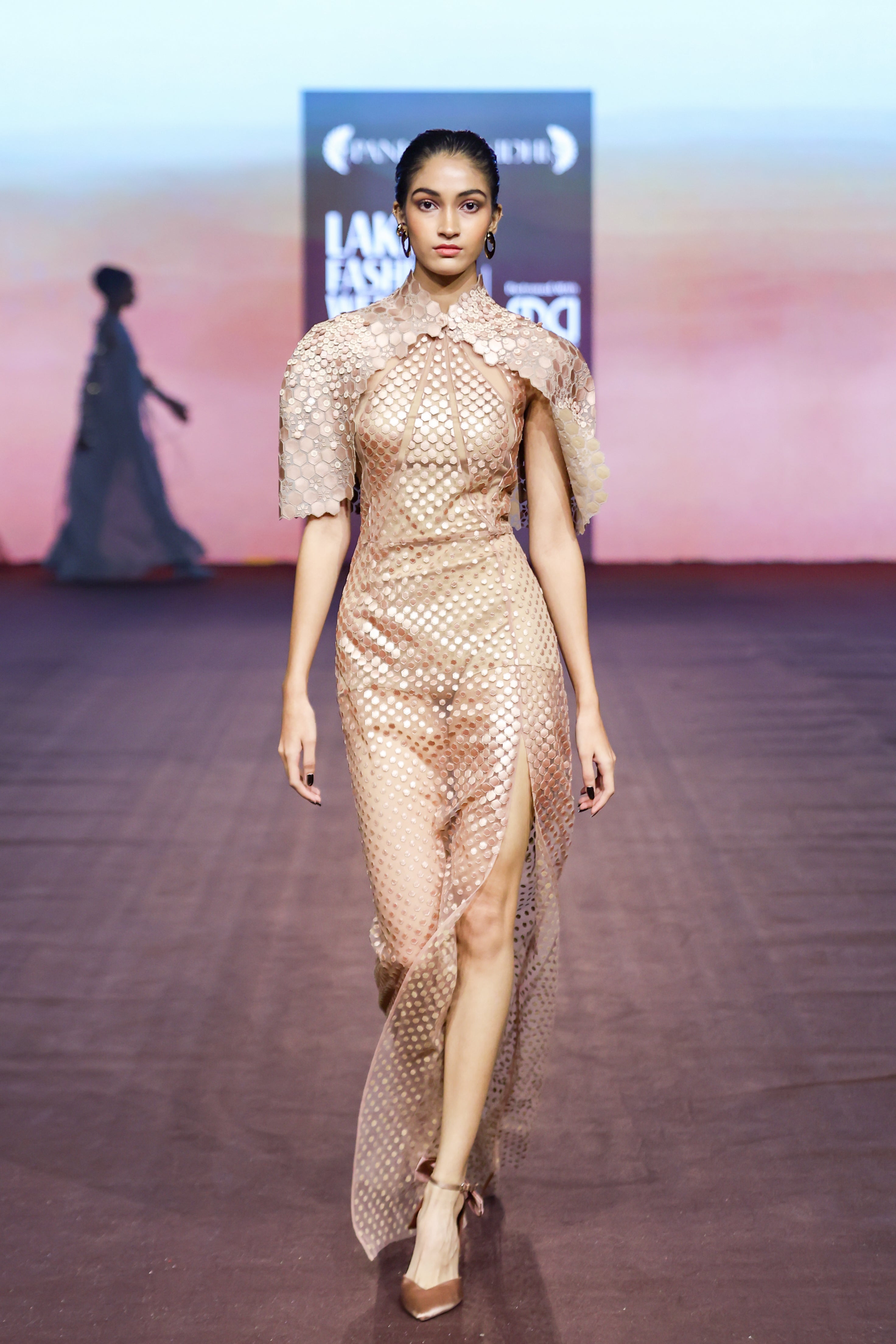 Araquis Andromeda Sheath Gown
