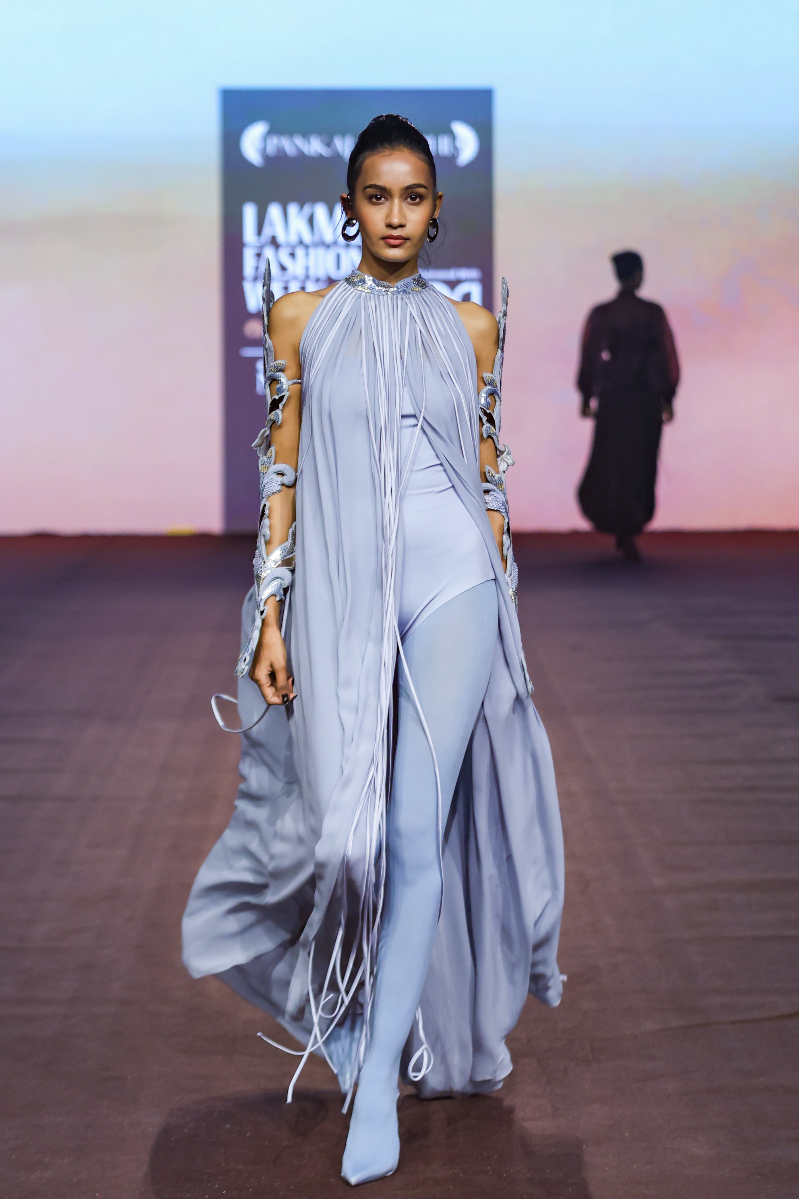 Araquis Icelume Cape Set