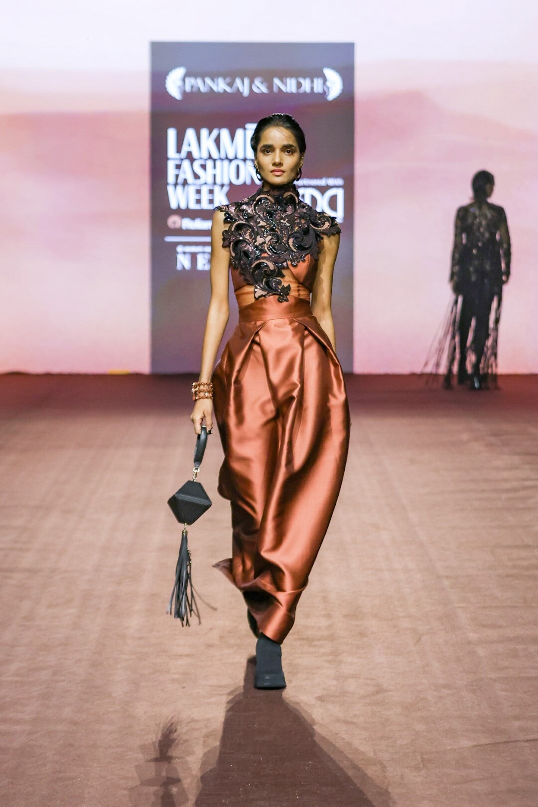 Araquis Dusk Glimmer Dress