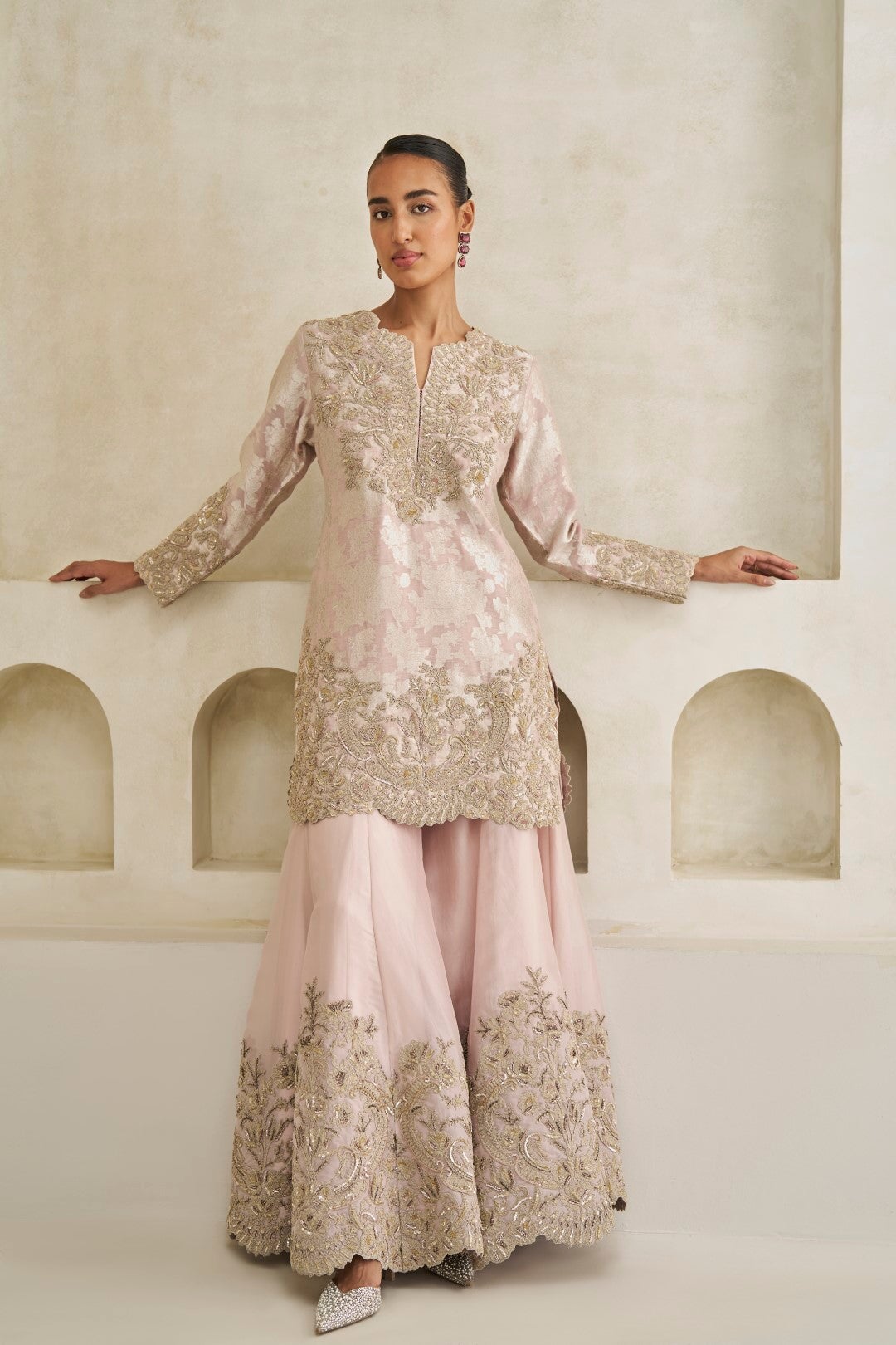 Roselle Brocade Kurta Set