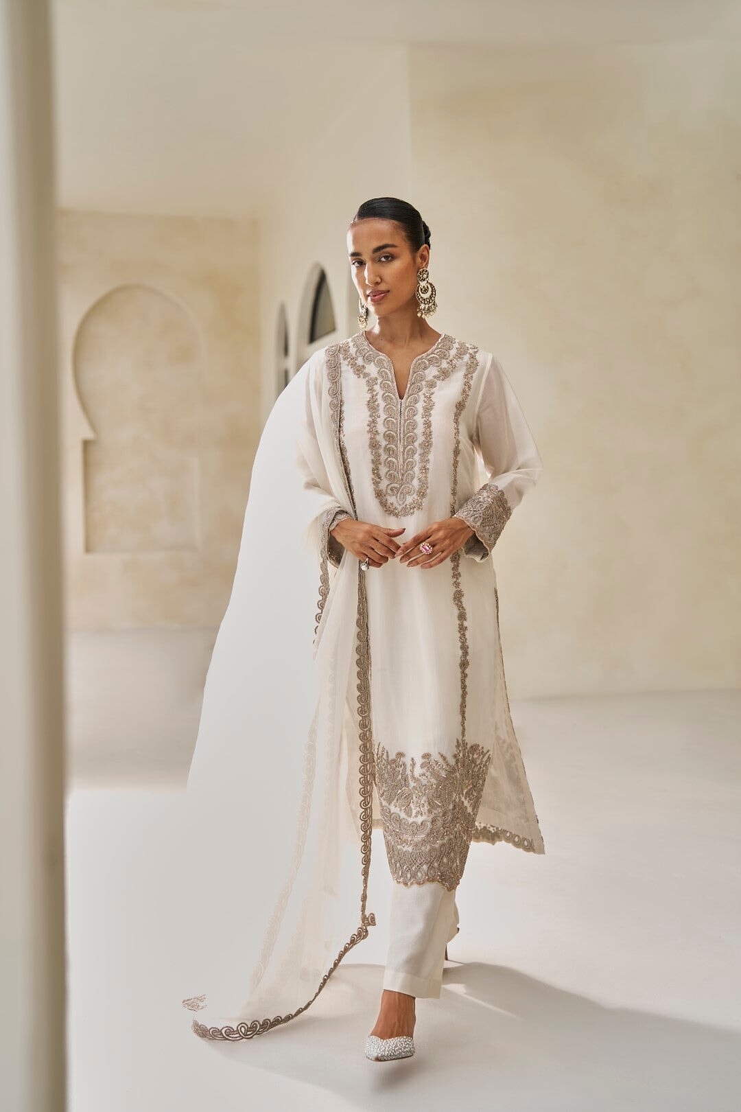 Ivory Grove Kurta Set