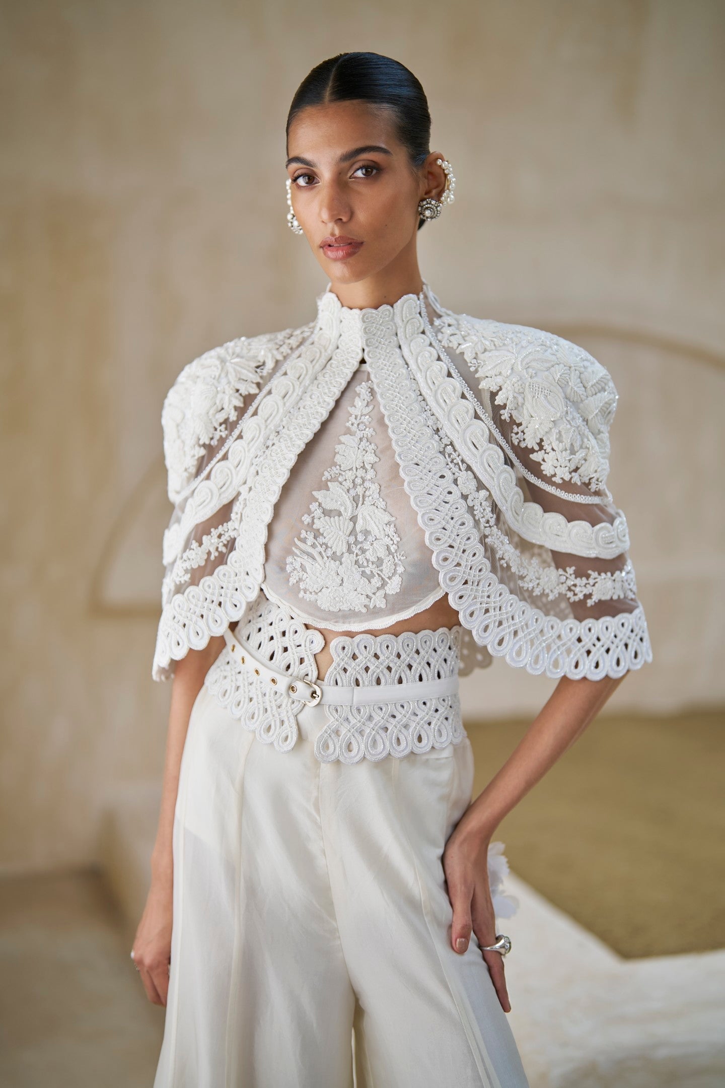 Heritage Bloom Cape Set