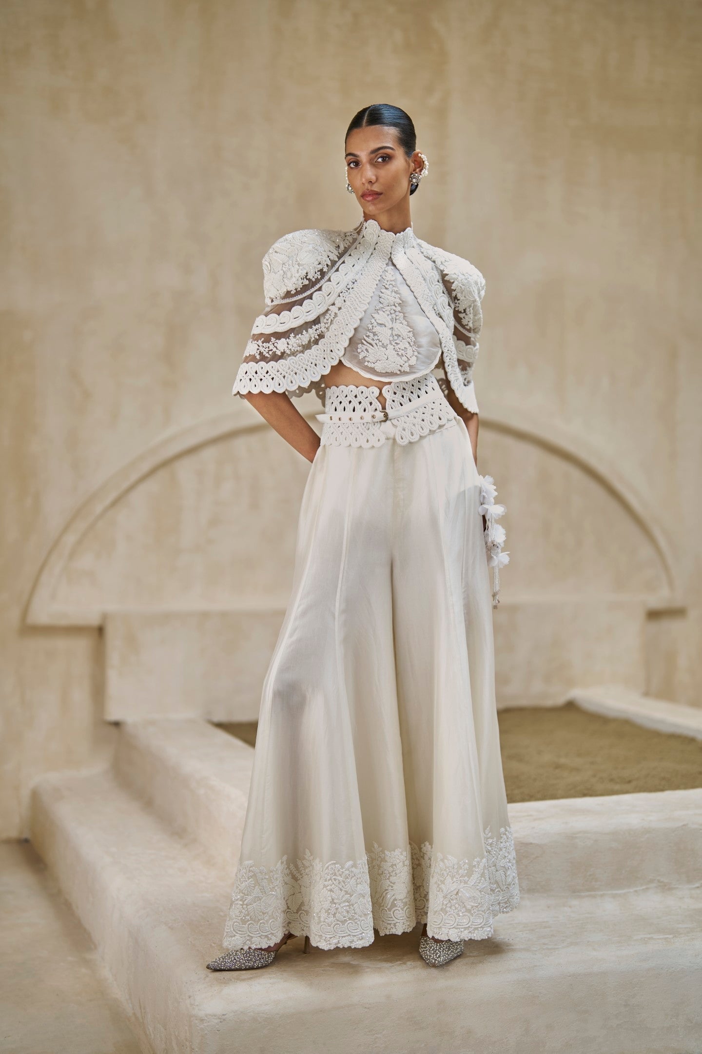 Heritage Bloom Cape Set