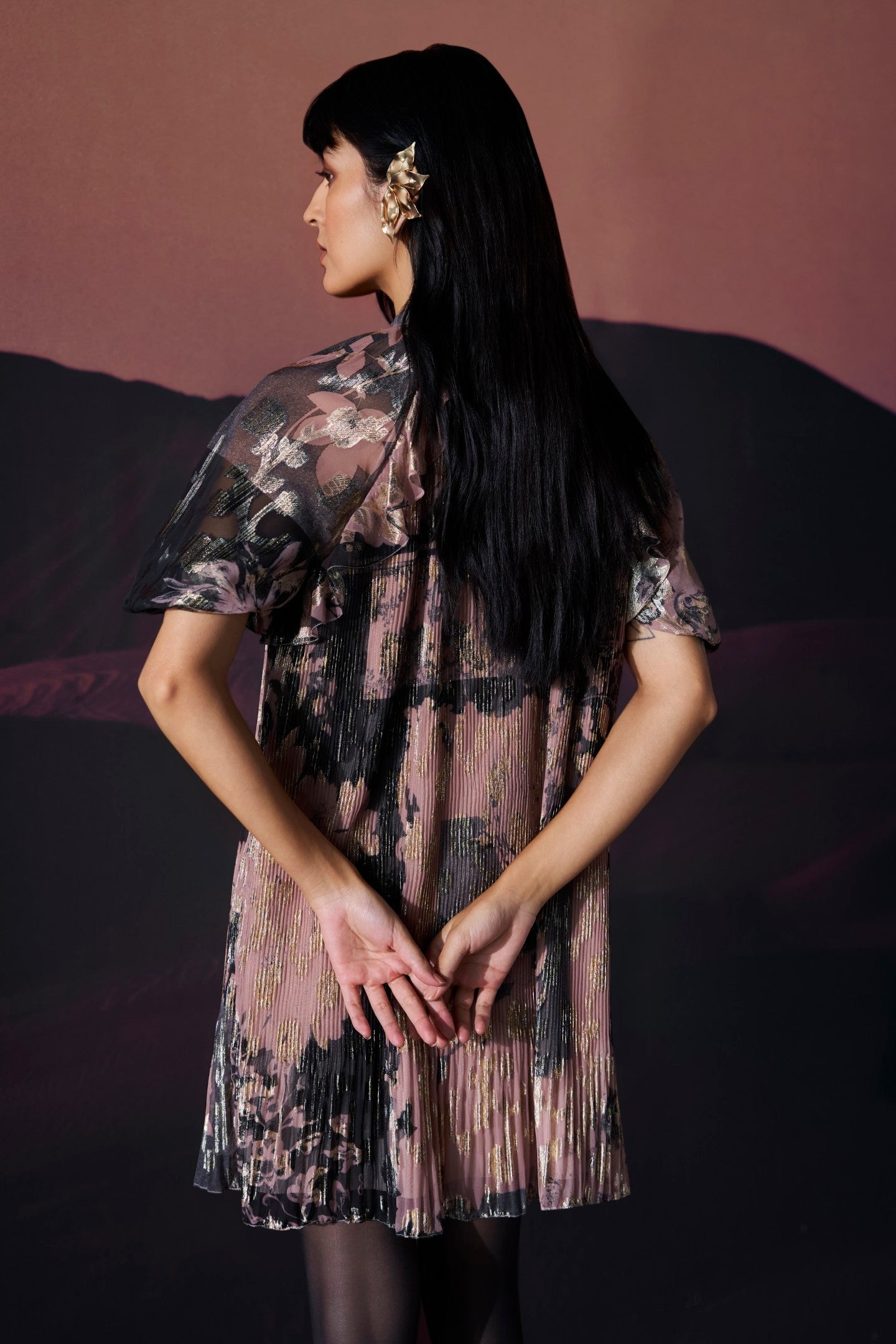 Araquis Twilight Bloom Shift Pleated Mini