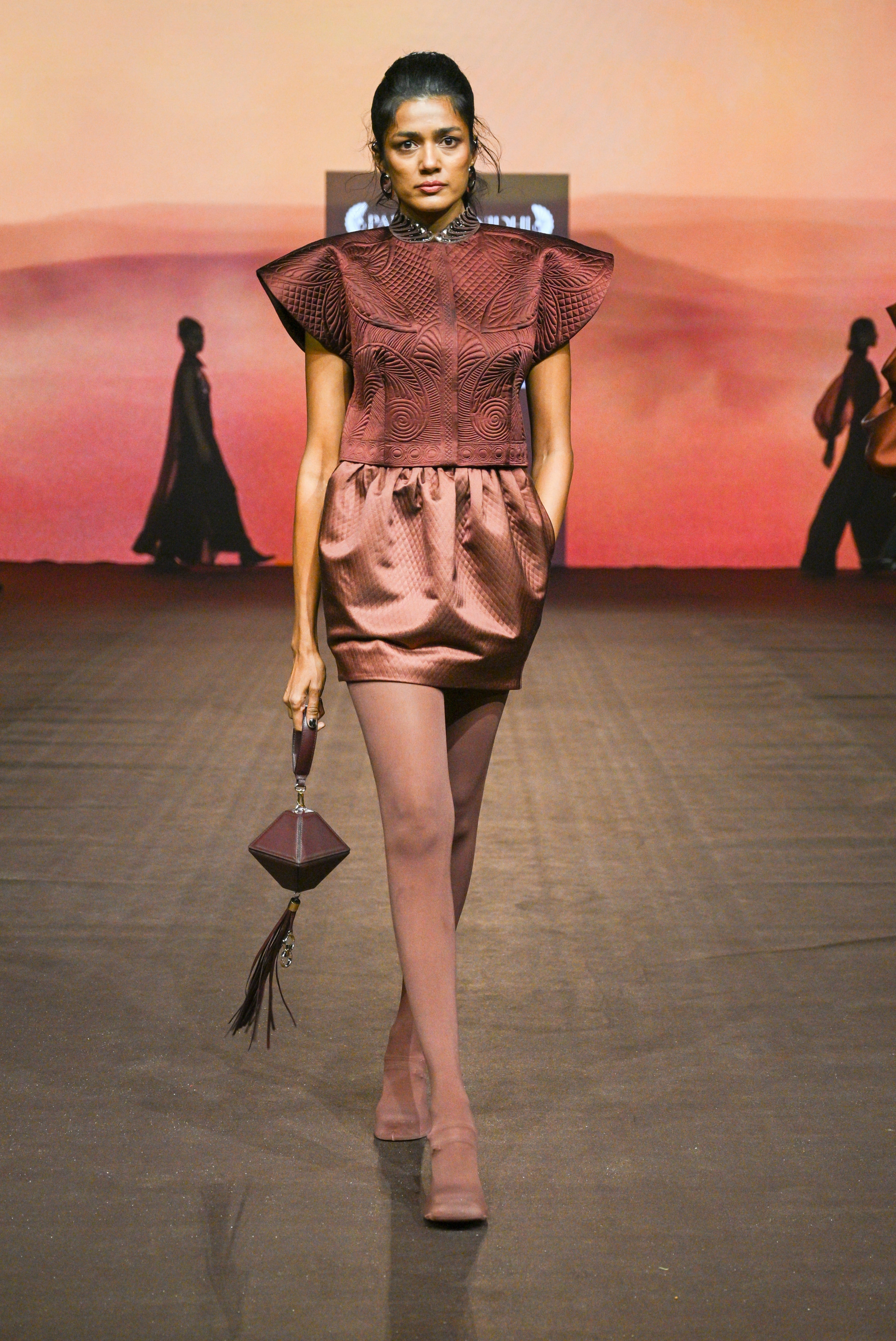 Araquis Luminara Bronze Gown