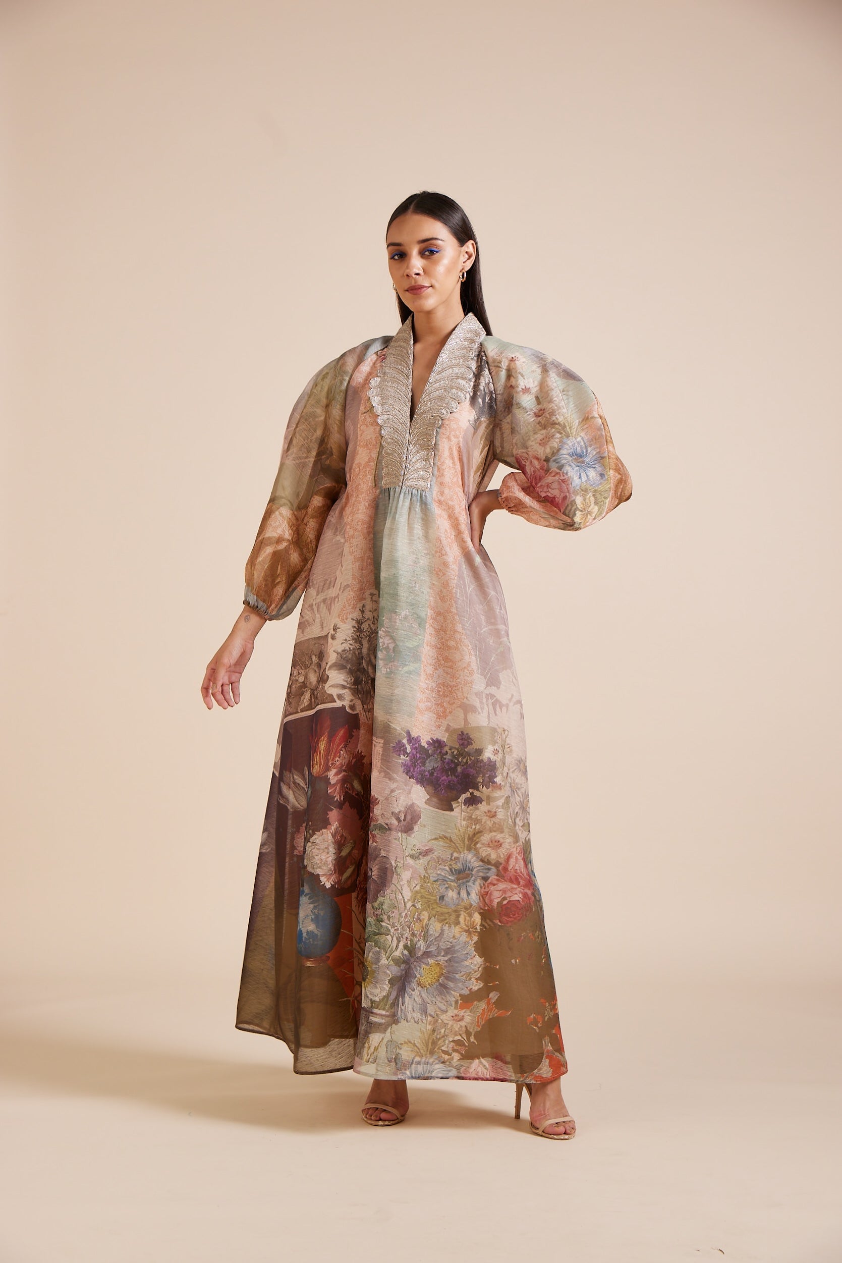 Zinia Baloon sleeve Maxi Dress