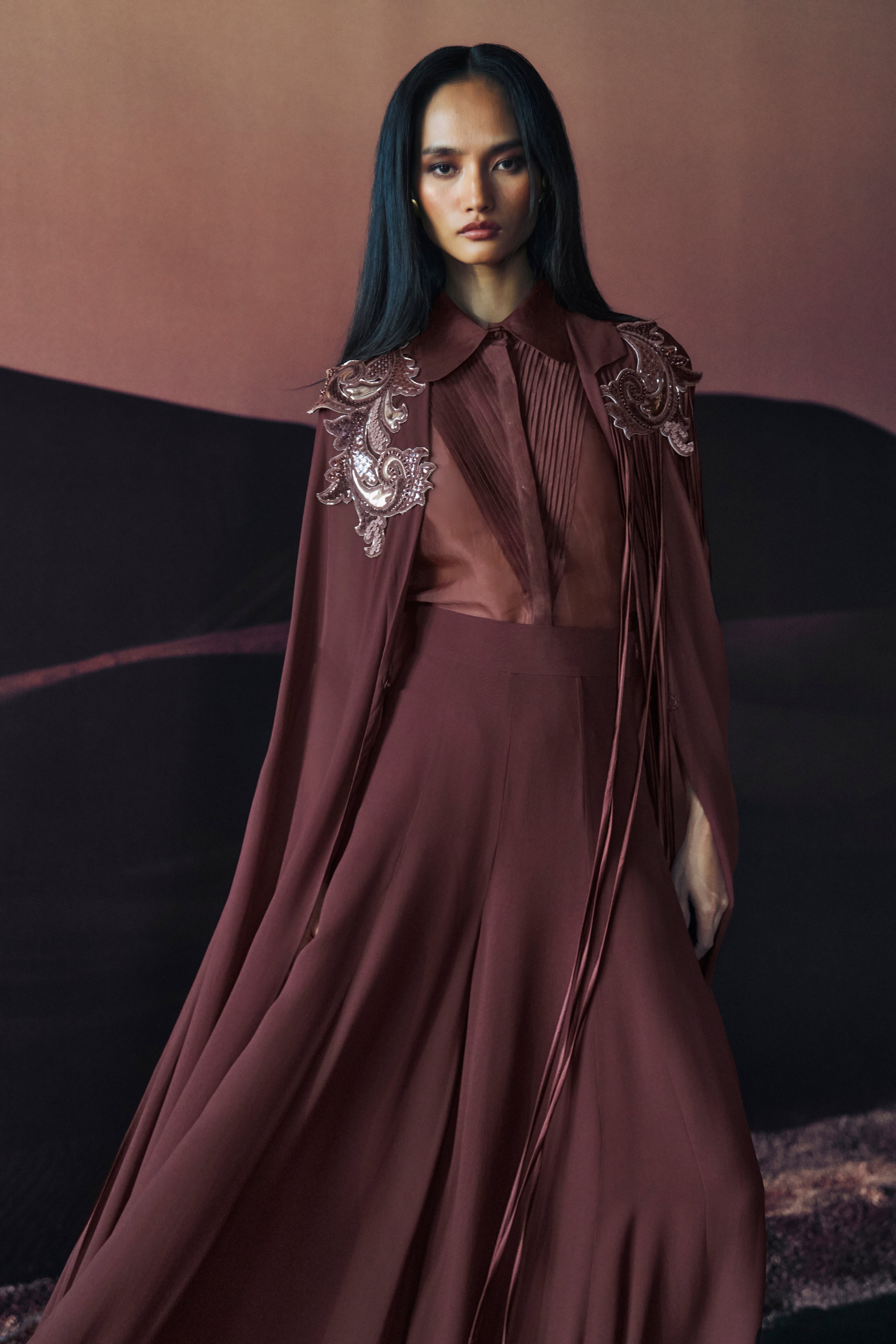 Araquis Moonlit Grace Cape